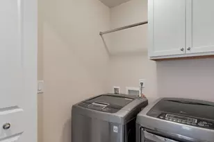 1612 SE Barberry Ave, Dallas, OR 97338 - Photo 25