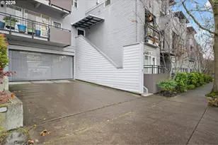 2327 NW Northrup St, Portland, OR 97210 - Photo 45