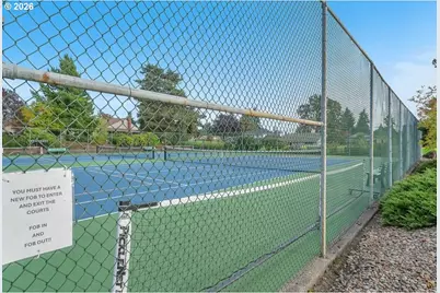 10980 SW Meadowbrook Dr #3, Portland, OR 97224 - Photo 41