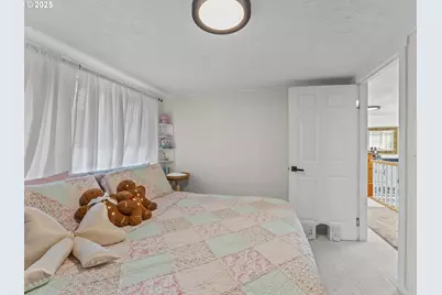 15095 SW Weir Rd, Beaverton, OR 97007 - Photo 19