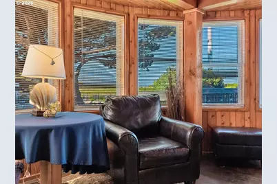 1081 S Prom, Seaside, OR 97138 - Photo 11