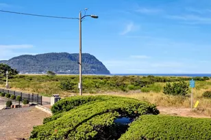 1081 S Prom, Seaside, OR 97138 - Photo 33