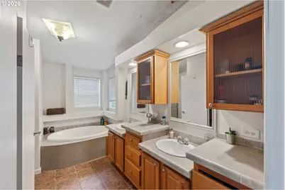 63255 Sunrise Rd, Coos Bay, OR 97420 - Photo 31