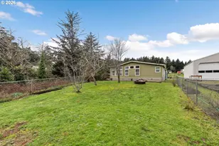 63255 Sunrise Rd, Coos Bay, OR 97420 - Photo 35