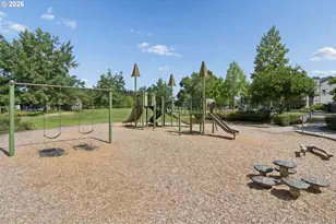 28905 SW Costa Cir W, Wilsonville, OR 97070 - Photo 35