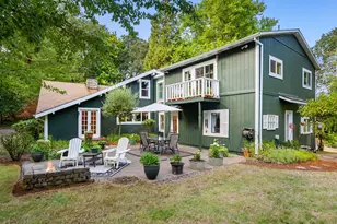 19875 SW Meadow View Dr, McMinnville, OR 97128 - Photo 33