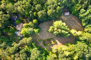 19875 SW Meadow View Dr, McMinnville, OR 97128 - Photo 47