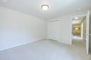 755 South 47th Place, Springfield, OR 97478 - Photo 33