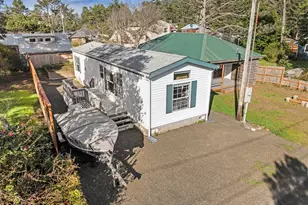 5860 Holly Ave, Cloverdale, OR 97112 - Photo 5