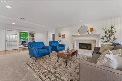 5250 S Landing Square Dr, Portland, OR 97239 - Photo 9