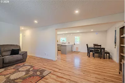 15409 NE 76th St, Vancouver, WA 98682 - Photo 5