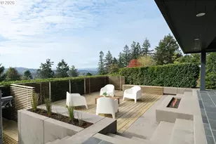 1622 SW Westwood Dr, Portland, OR 97239 - Photo 39