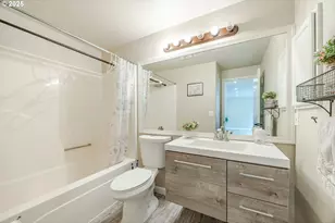 3955 Lancaster Dr, Eugene, OR 97404 - Photo 17