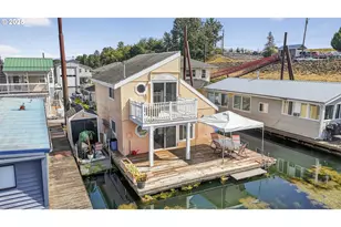 18989 NE Marine Dr, Portland, OR 97230 - Photo 29