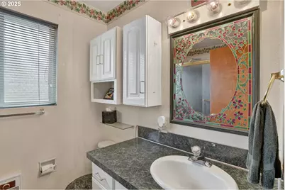 18989 NE Marine Dr #26, Portland, OR 97230 - Photo 7