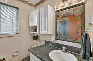 18989 NE Marine Dr, Portland, OR 97230 - Photo 7