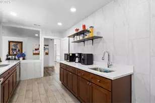 6160 SW Hall Blvd, Beaverton, OR 97008 - Photo 23