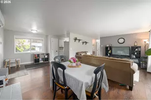 2463 Moore St, Eugene, OR 97404 - Photo 11