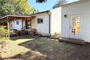 12839 SE Raymond St, Portland, OR 97236 - Photo 35