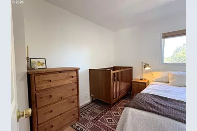 12839 SE Raymond St, Portland, OR 97236 - Photo 21