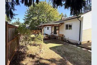 12839 SE Raymond St, Portland, OR 97236 - Photo 37