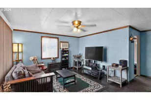 500 7th Ave, Sweet Home, OR 97386 - Photo 5