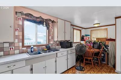 500 7th Ave, Sweet Home, OR 97386 - Photo 9