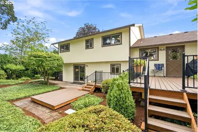 1090 NW 13th Ave, Canby, OR 97013 - Photo 43