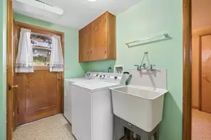 225 SW 4th St, Troutdale, OR 97060 - Photo 37