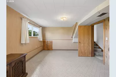 225 SW 4th St, Troutdale, OR 97060 - Photo 31