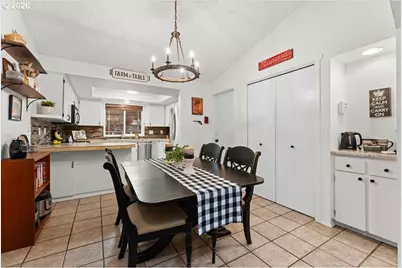 13909 NE 8th St, Vancouver, WA 98684 - Photo 5