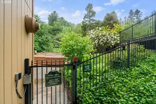 7740 SW Barnes Rd, Portland, OR 97225 - Photo 31
