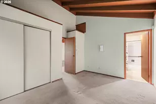 7740 SW Barnes Rd, Portland, OR 97225 - Photo 17