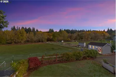 26500 SE 5th St, Camas, WA 98607 - Photo 35