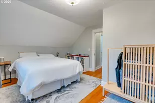 318 N Fremont St, Portland, OR 97227 - Photo 27