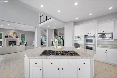 2350 SW Turner Rd, West Linn, OR 97068 - Photo 11