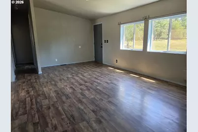34125 E Lacomb Rd, Lebanon, OR 97355 - Photo 11