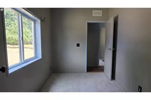34125 E Lacomb Rd, Lebanon, OR 97355 - Photo 15