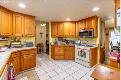 5728 Moonstone Loop, Salem, OR 97306 - Photo 11