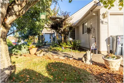 5728 Moonstone Loop, Salem, OR 97306 - Photo 3