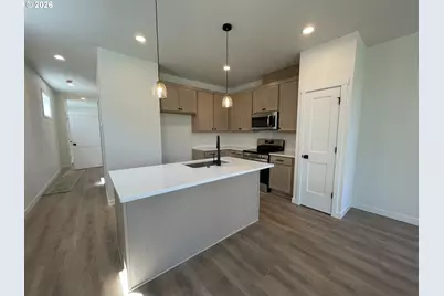 20761 NE Thompson Ter, Fairview, OR 97024 - Photo 7