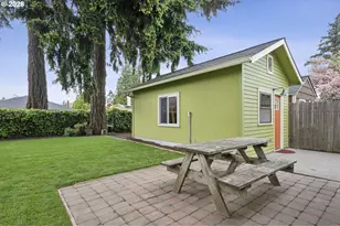2023 NE Highland St, Portland, OR 97211 - Photo 35