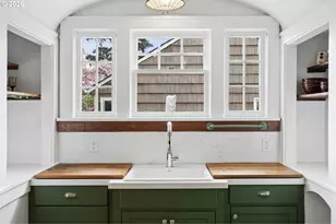 2023 NE Highland St, Portland, OR 97211 - Photo 15