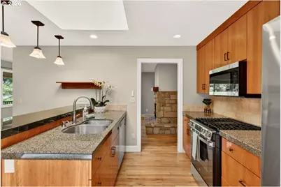 2584 Park Rd, Lake Oswego, OR 97034 - Photo 17