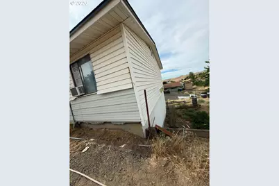 206 SE Kirk Ave, Pendleton, OR 97801 - Photo 37
