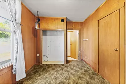 892 Colorado Ave, North Bend, OR 97459 - Photo 23
