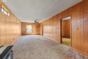 892 Colorado Ave, North Bend, OR 97459 - Photo 13
