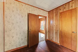 892 Colorado Ave, North Bend, OR 97459 - Photo 19