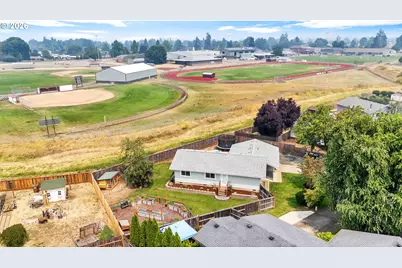 160 Saxon Pl, Junction City, OR 97448 - Photo 27