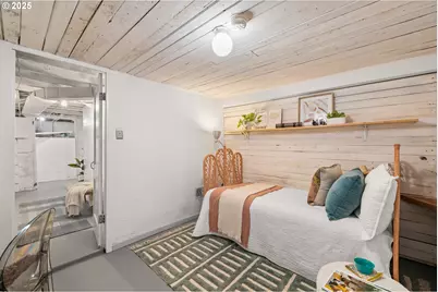 7024 N Congress Ave, Portland, OR 97217 - Photo 29